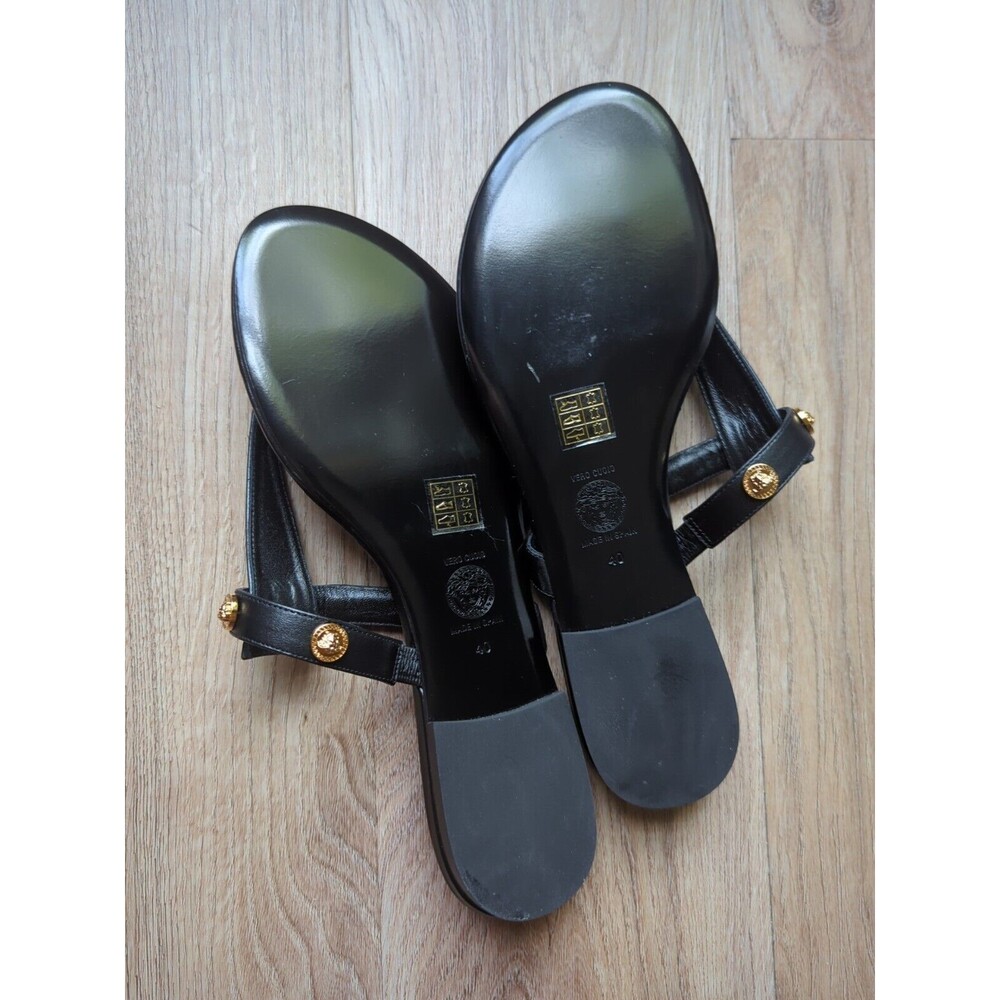 Versace Medusa Studs Flat Thong Sandals Black Leather Womens 10 EU 40 DST669CS - Picture 12 of 14
